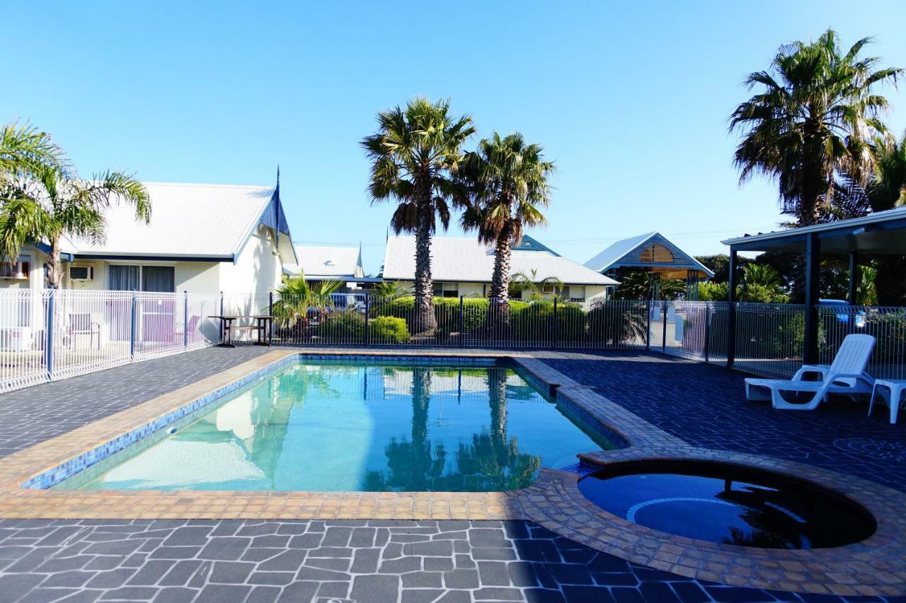 Torquay Tropicana Motel Extérieur photo